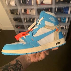 UNC off-white Jordan 1